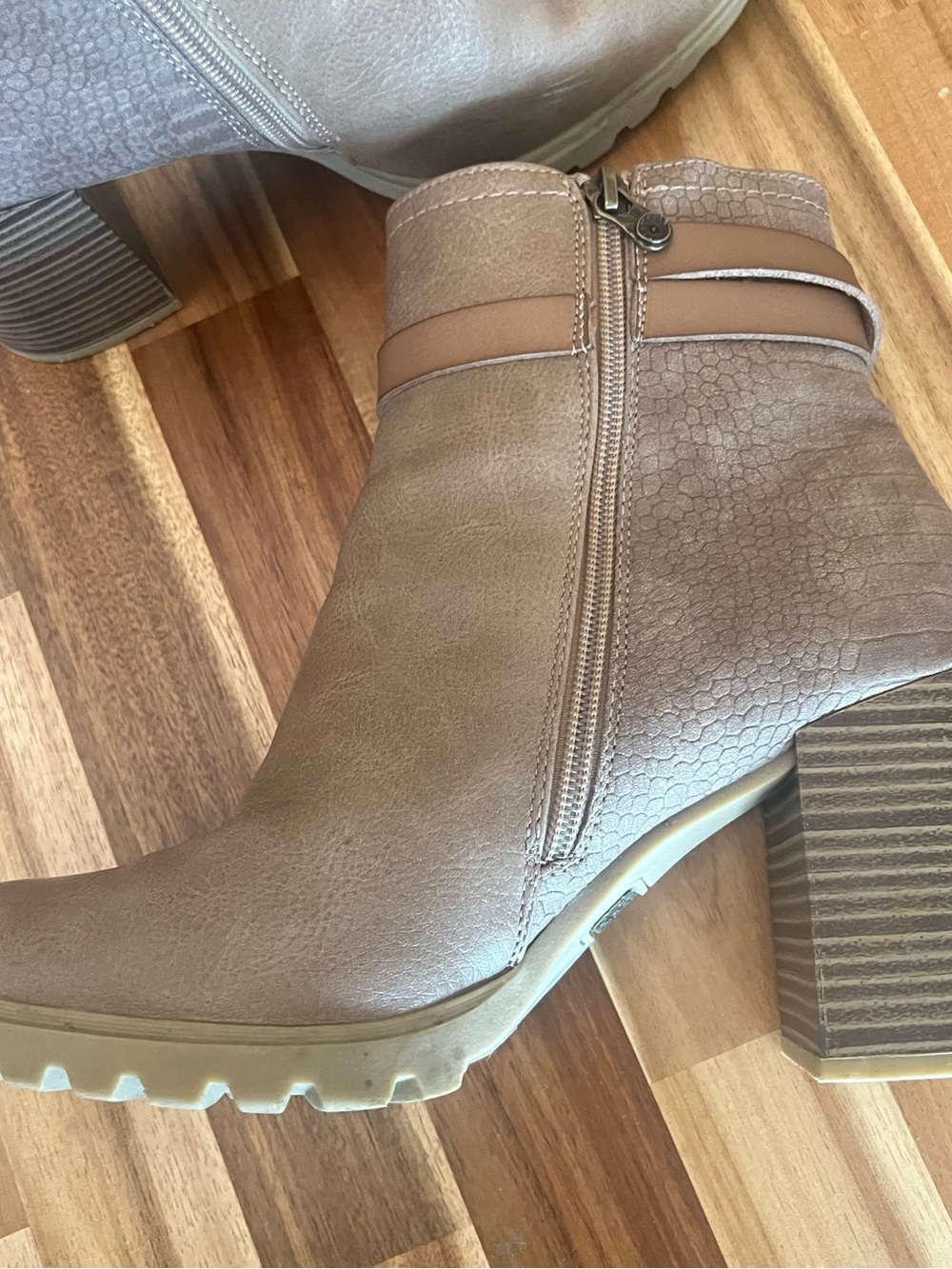 Blowfish Chunky Heel Ankle Boots in Taupe - Picture 7 of 11